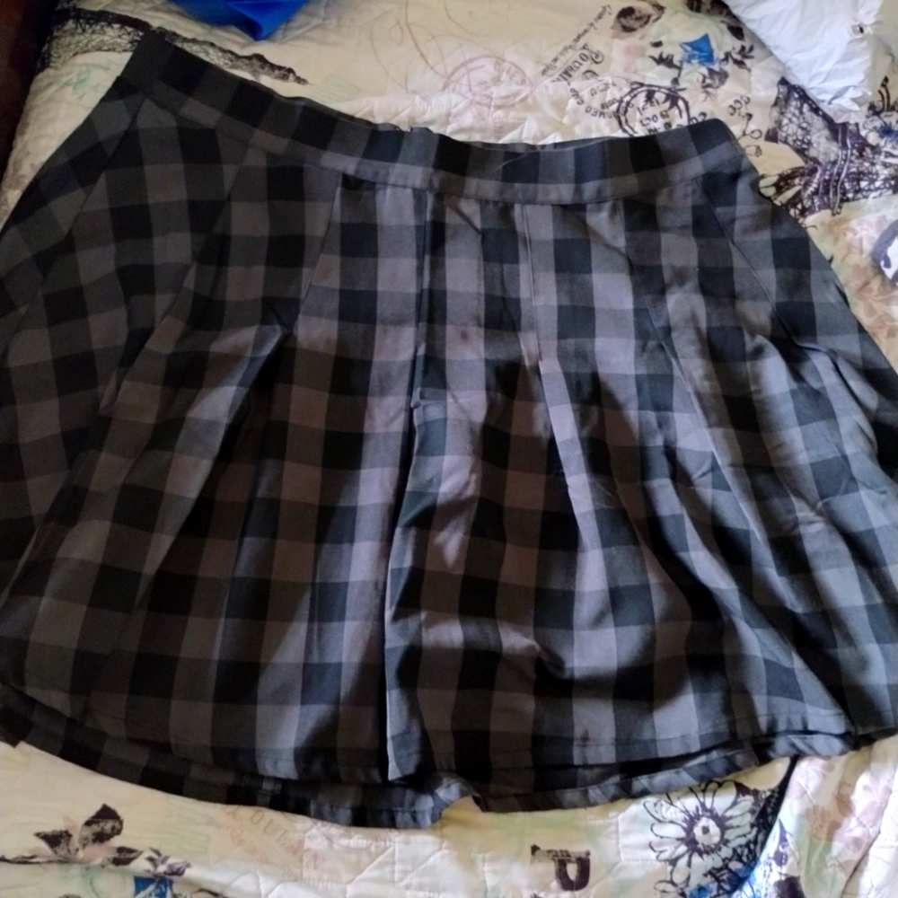 Torrid plaid skirt